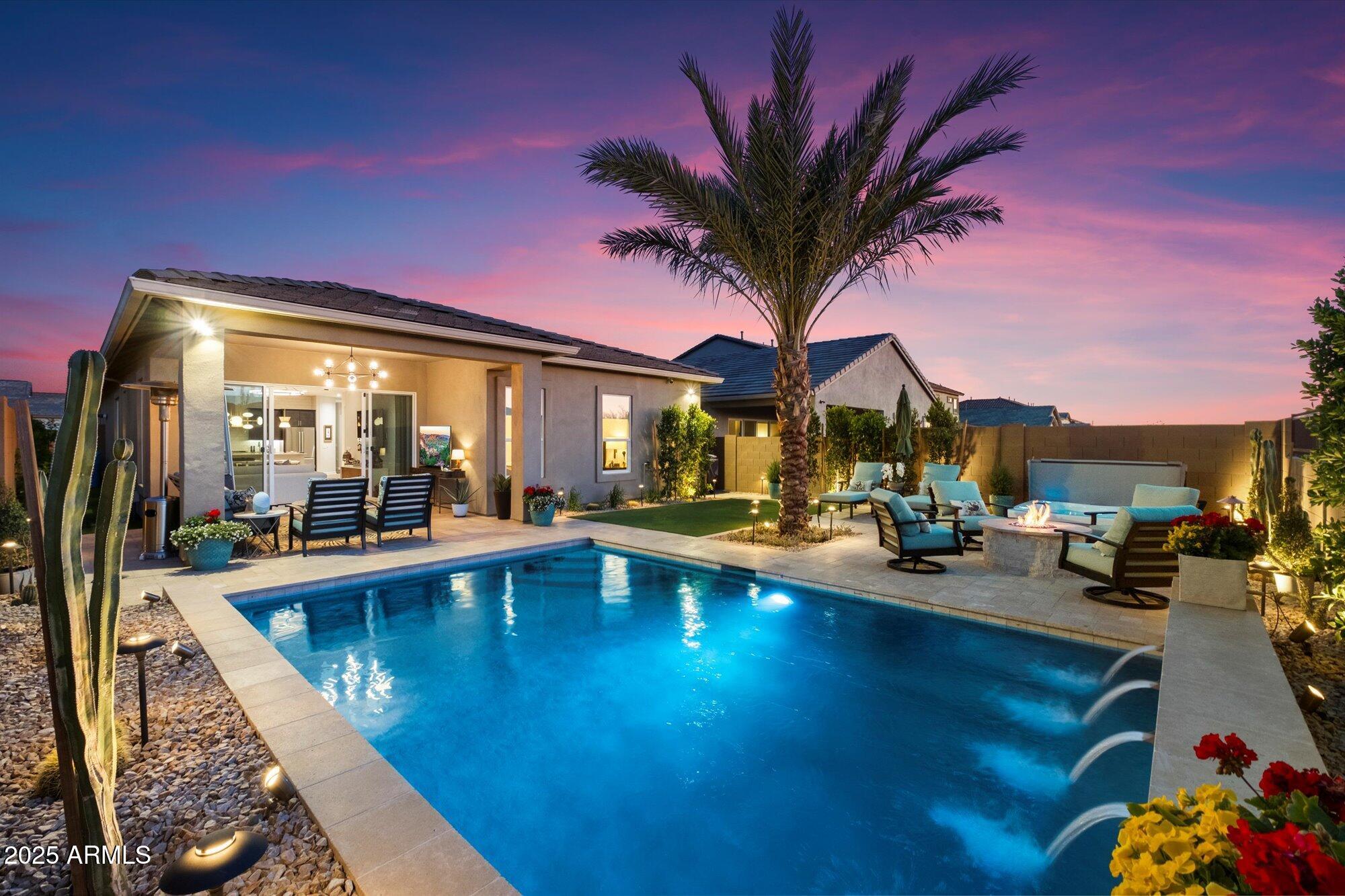 Phoenix, Arizona 85054, United States, 4 Bedrooms Bedrooms, ,2 BathroomsBathrooms,Residential,Active,95690