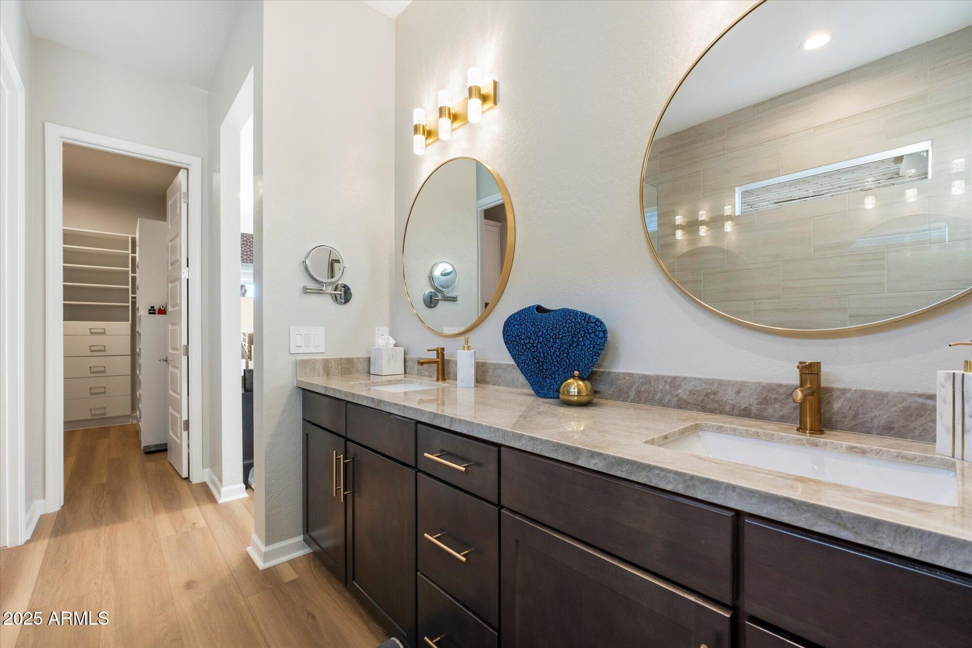 Phoenix, Arizona 85054, United States, 4 Bedrooms Bedrooms, ,2 BathroomsBathrooms,Residential,Active,95690