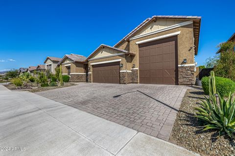 A home in Cave Creek