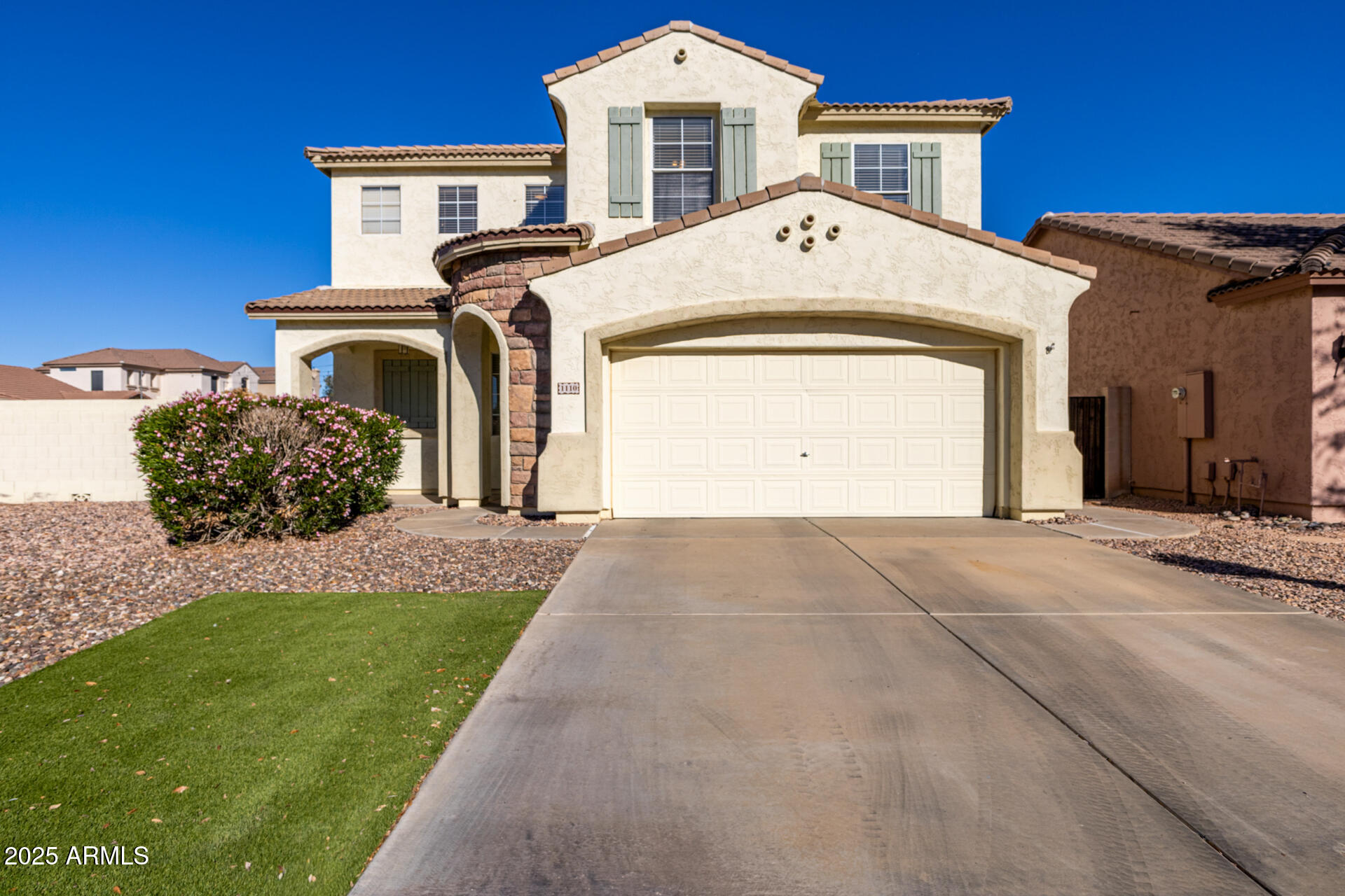 Homes for Sale in Queen Creek Arizona 1 1110 E CATINO Street