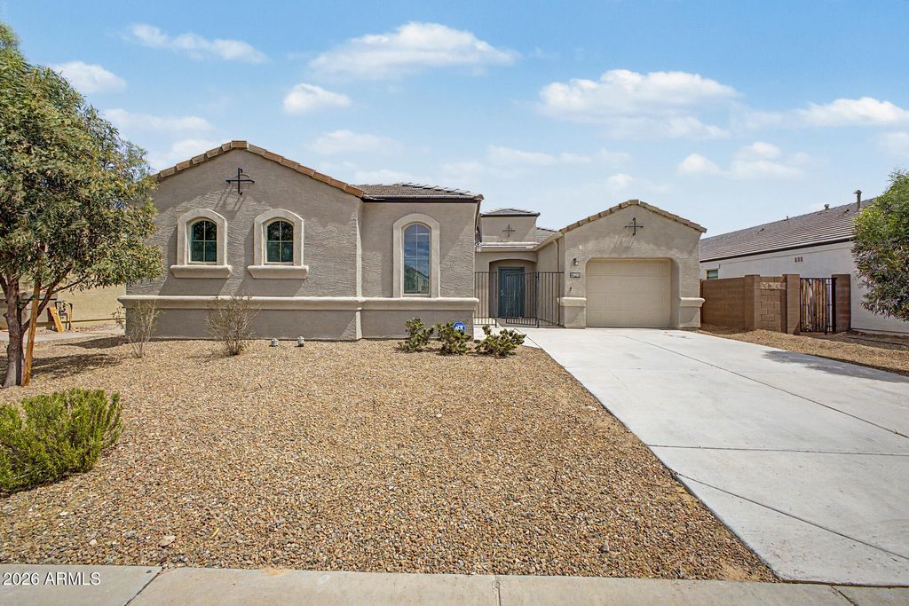 Photo of 29981 W Earll Drive, Buckeye, AZ 85396 (MLS # 7041878)