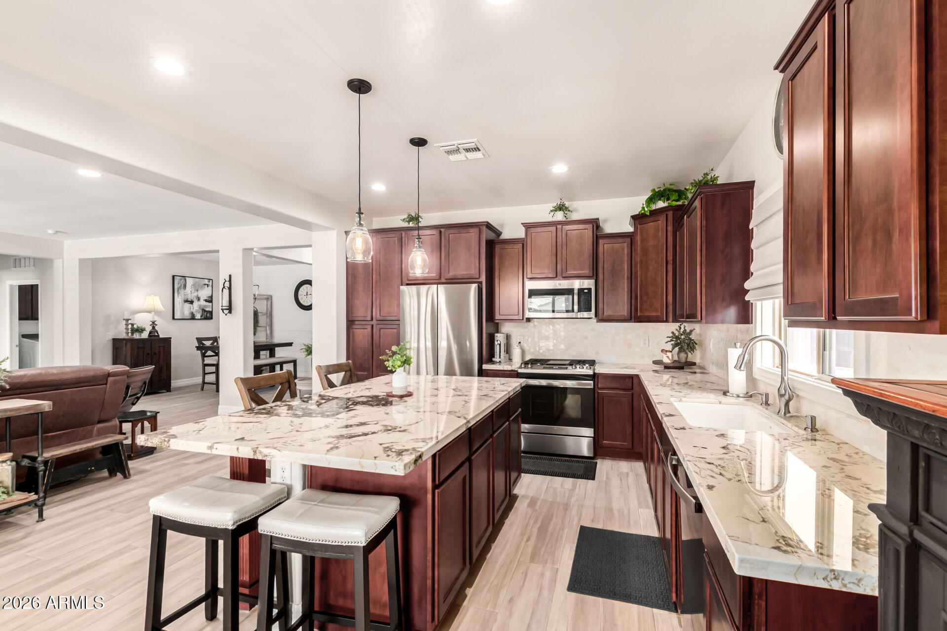 10035 W PATRICK Lane