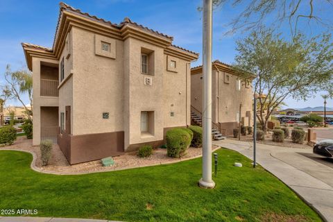Photo of 13700 N Fountain Hills Boulevard #206, Fountain Hills, AZ 85268 (MLS # 6963463)