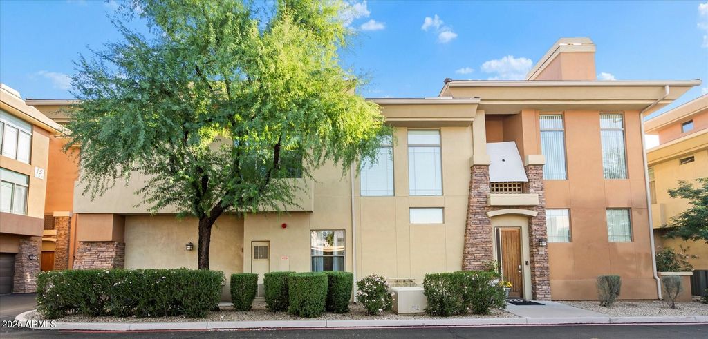 Photo of 14450 N Thompson Peak Parkway #125, Scottsdale, AZ 85260 (MLS # 6947362)