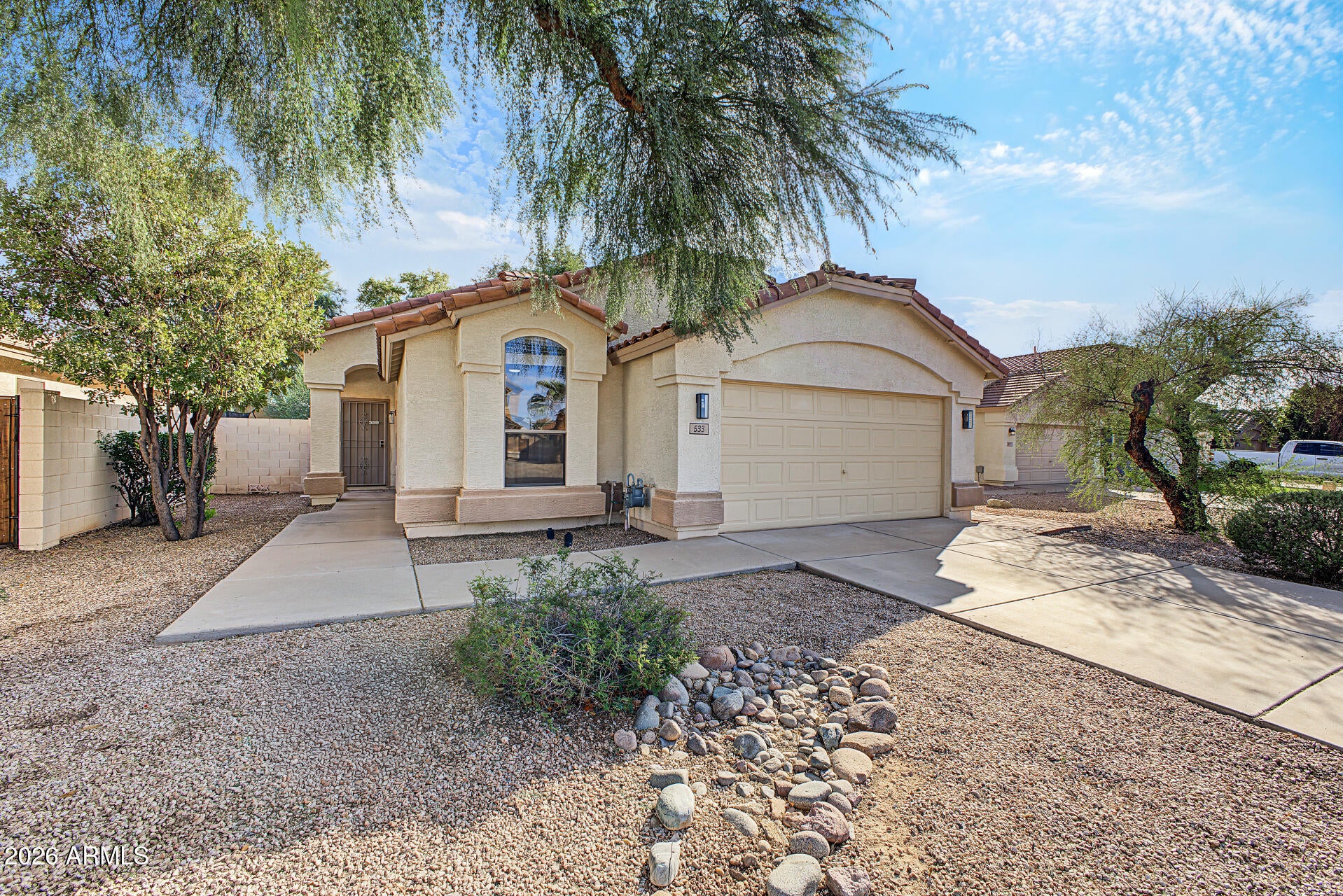 533 E KYLE Court