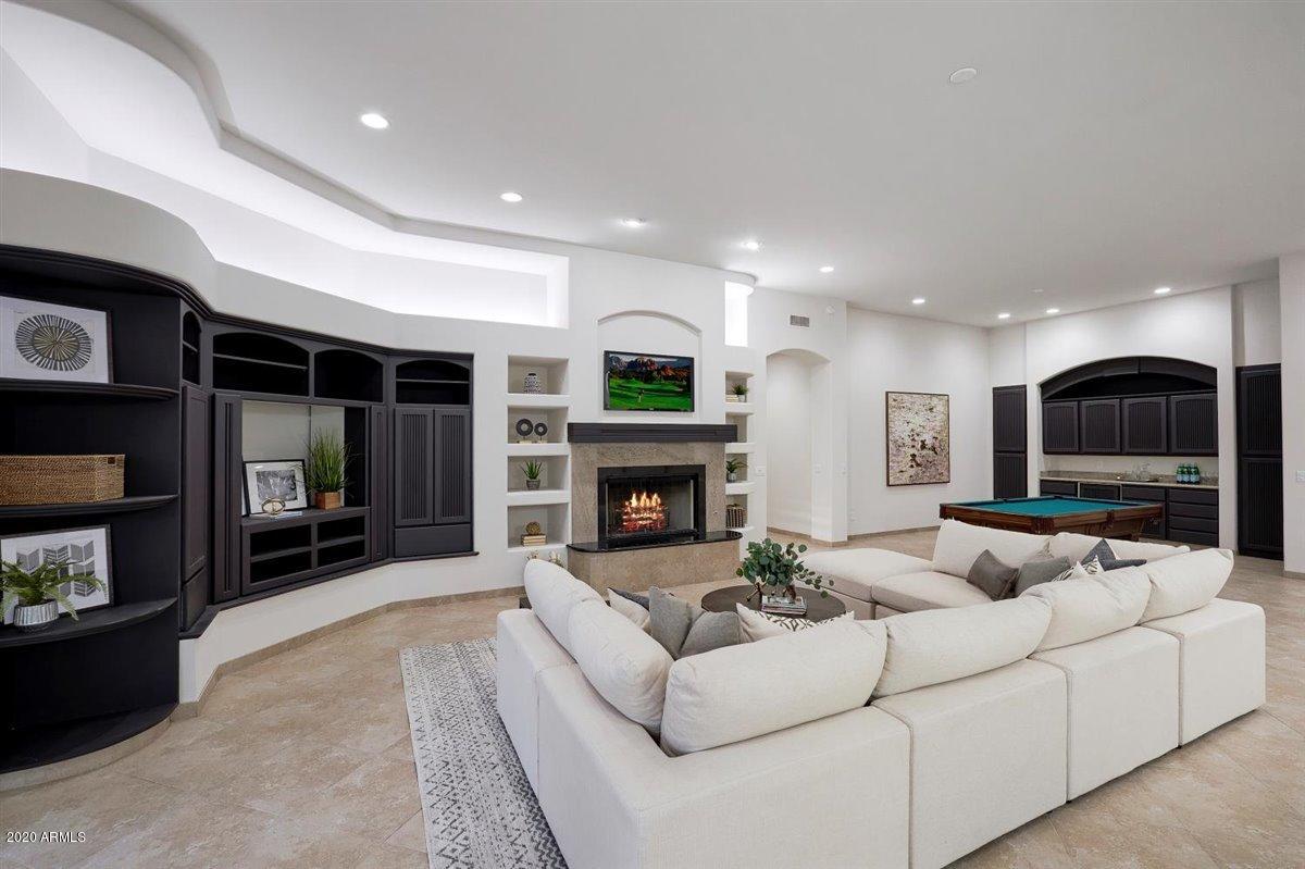 FOLKMAN RANCH - Residential