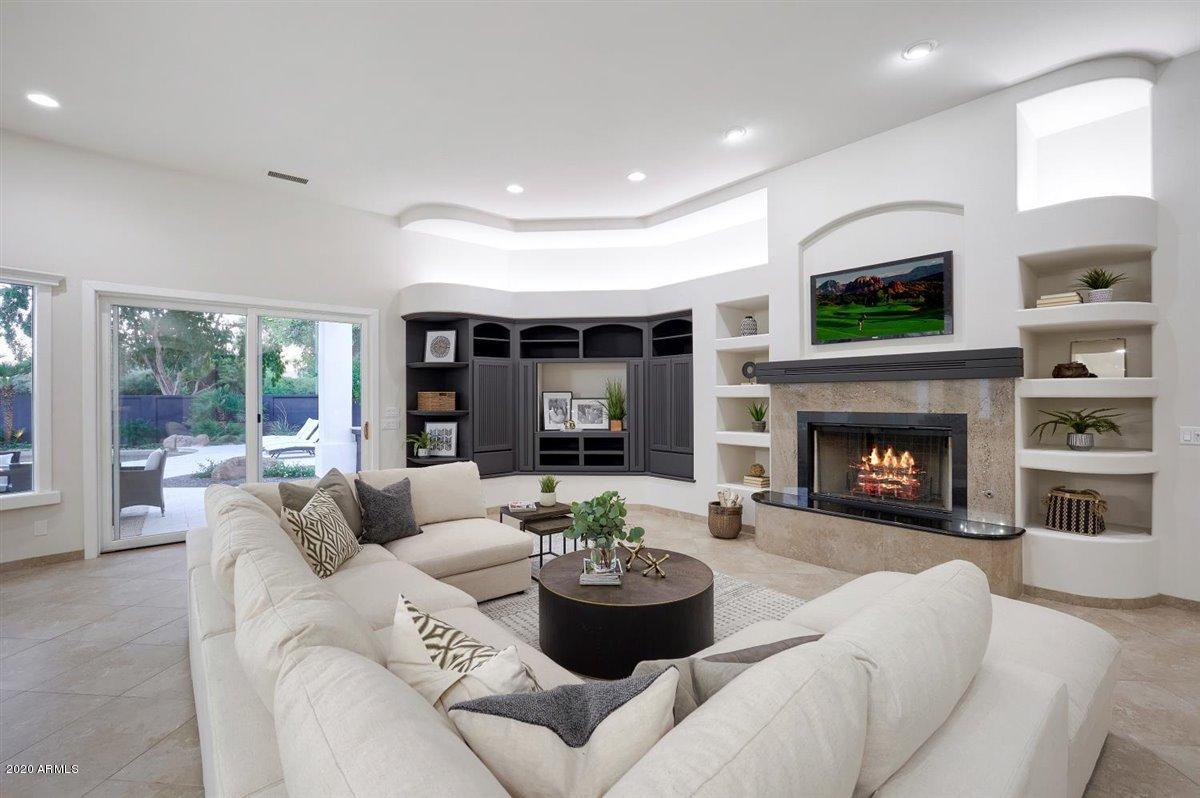 FOLKMAN RANCH - Residential