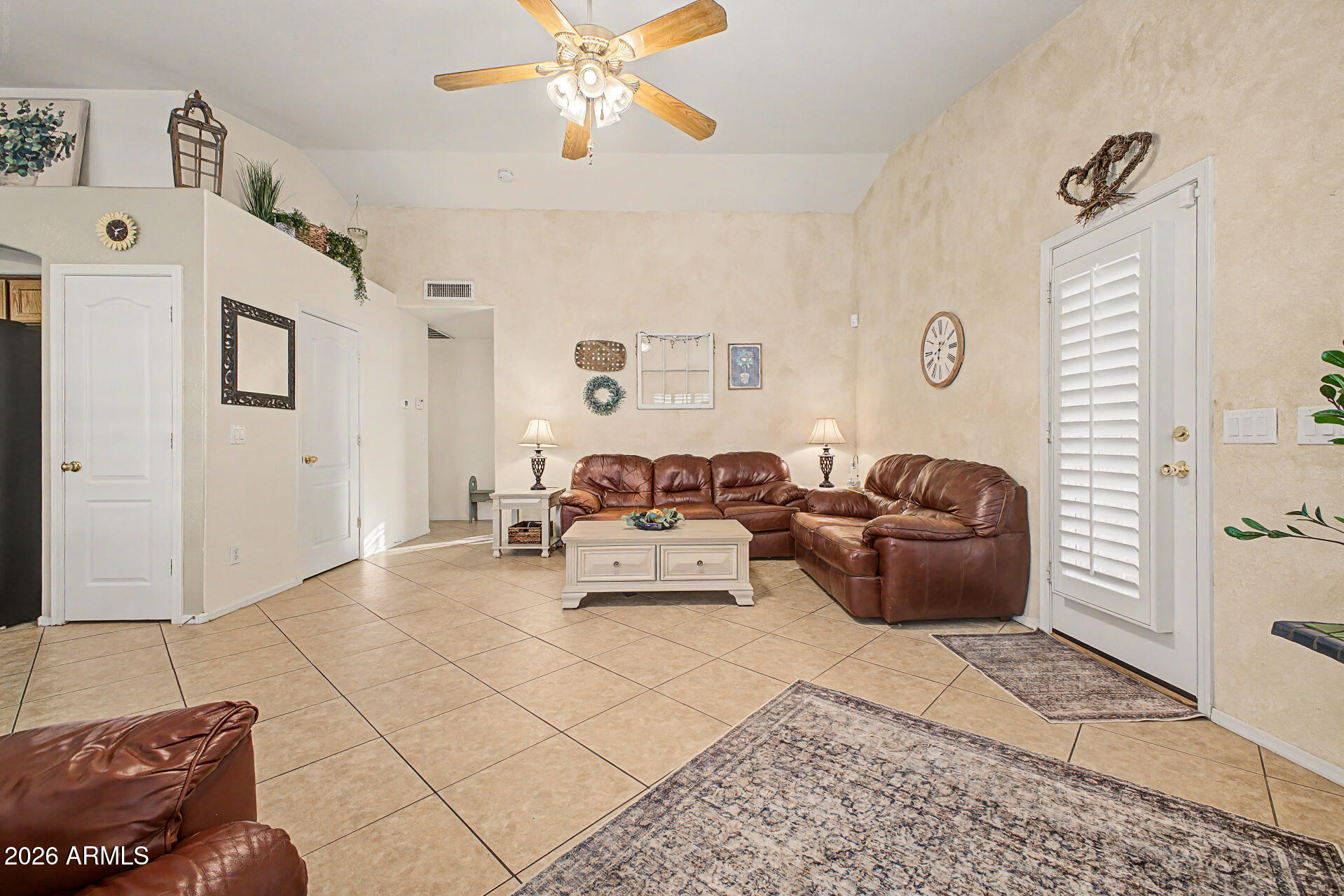 PARKRIDGE 4 - Residential