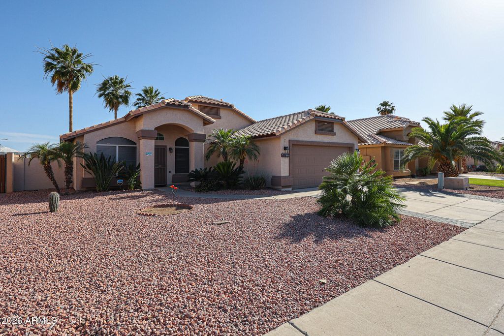 Photo of 12237 W Cambridge Avenue, Avondale, AZ 85392 (MLS # 7020586)