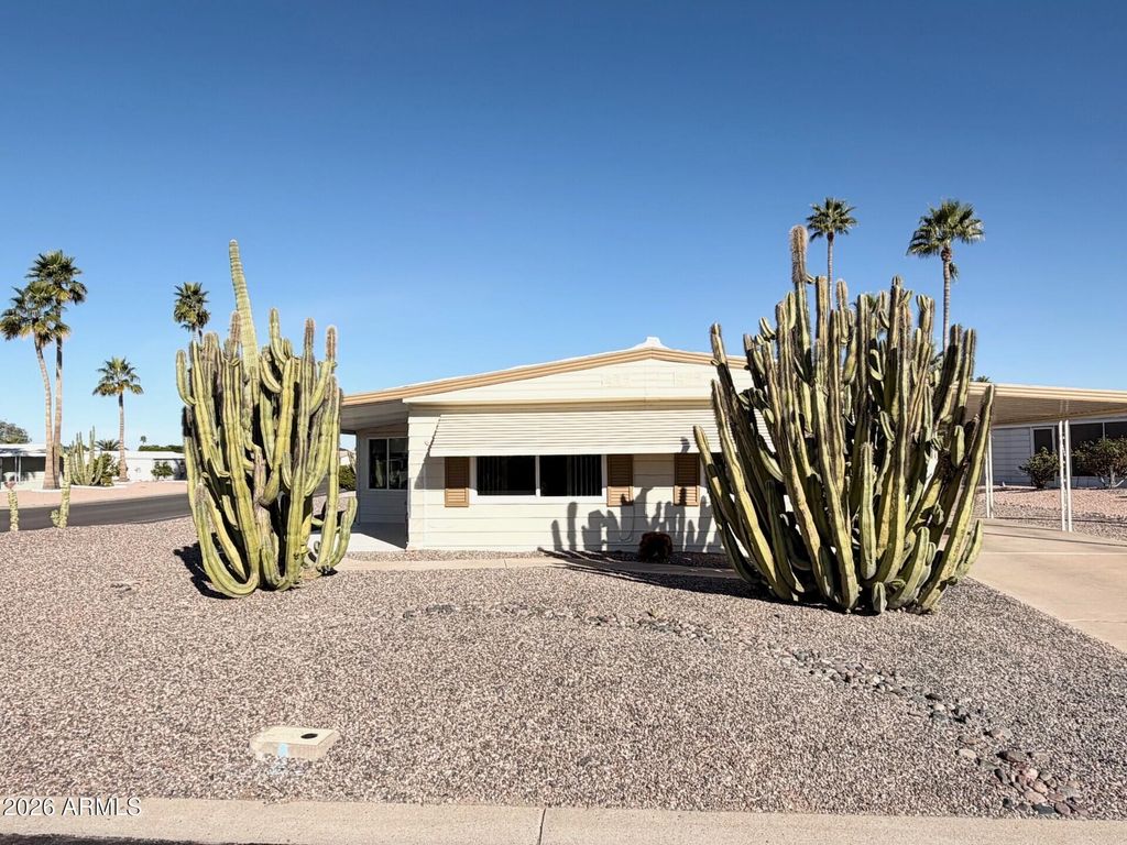 Photo of 735 S Park View Circle, Mesa, AZ 85208 (MLS # 6977867)