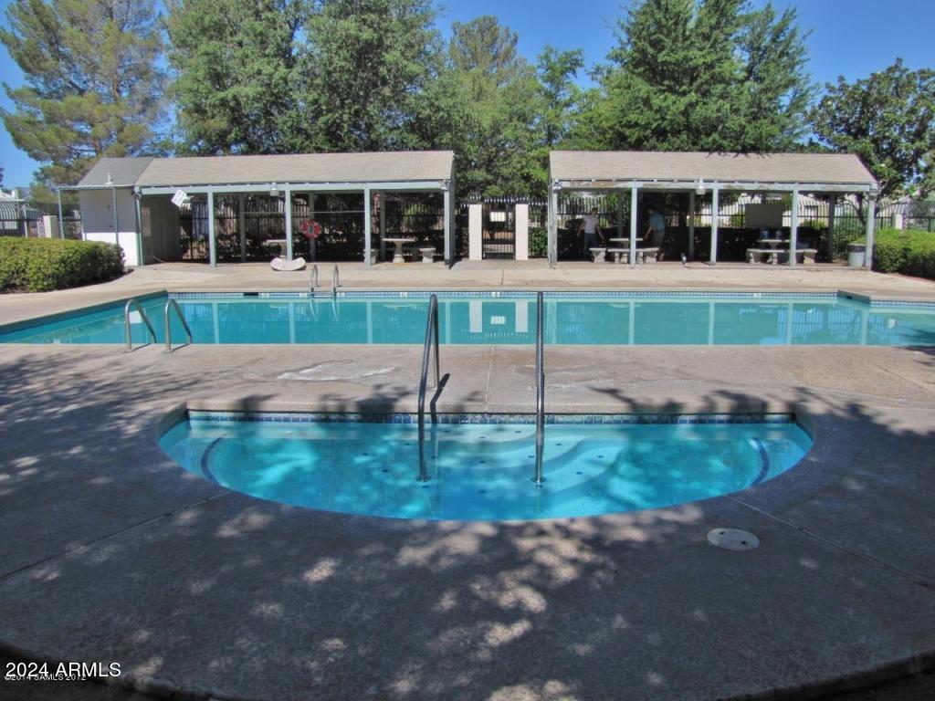 DESERT SHADOWS - Residential Lease