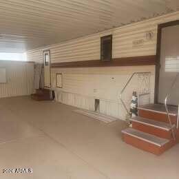 4220 E Main Street A5