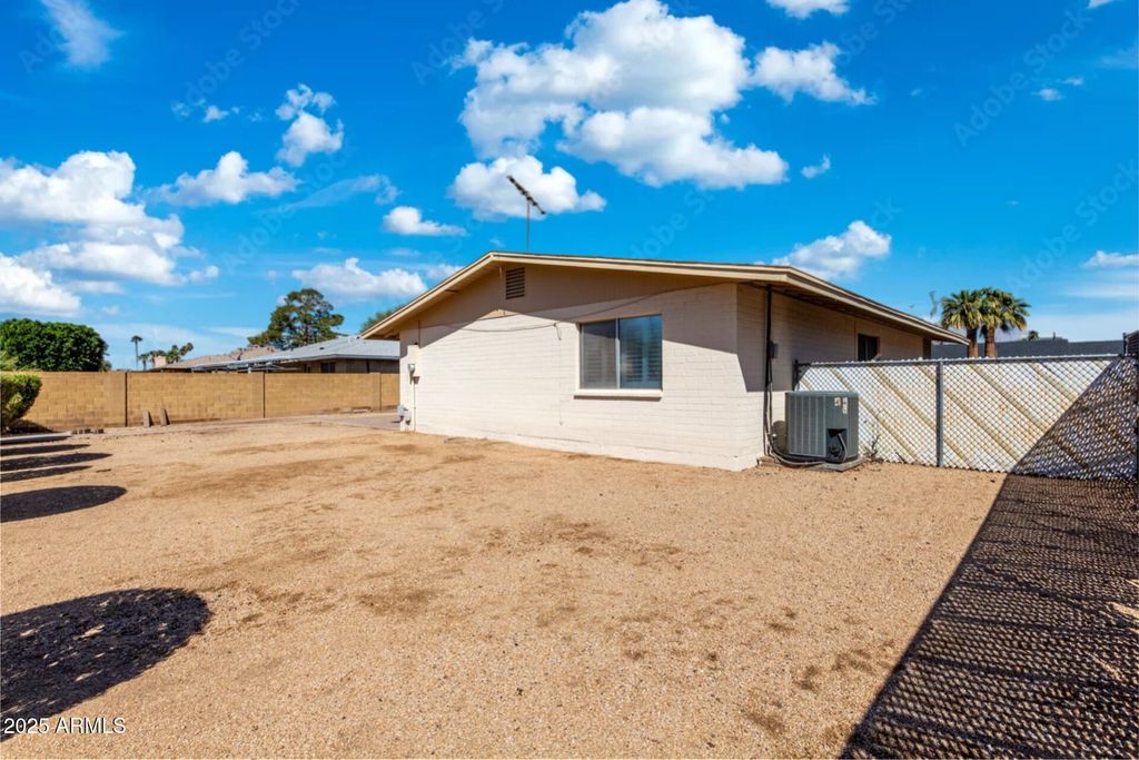 listing image 40