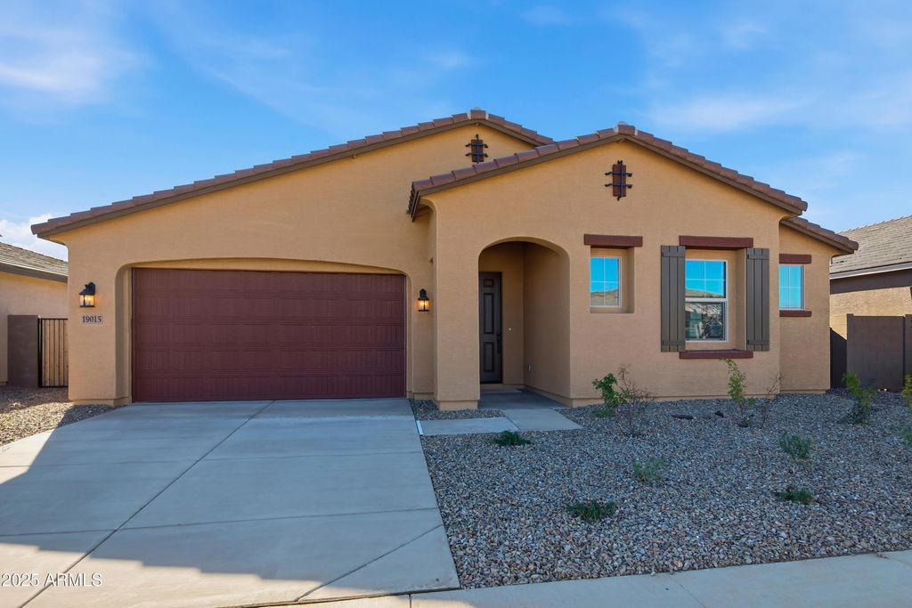 Photo of 19015 W Maryland Avenue, Waddell, AZ 85355 (MLS # 7015423)
