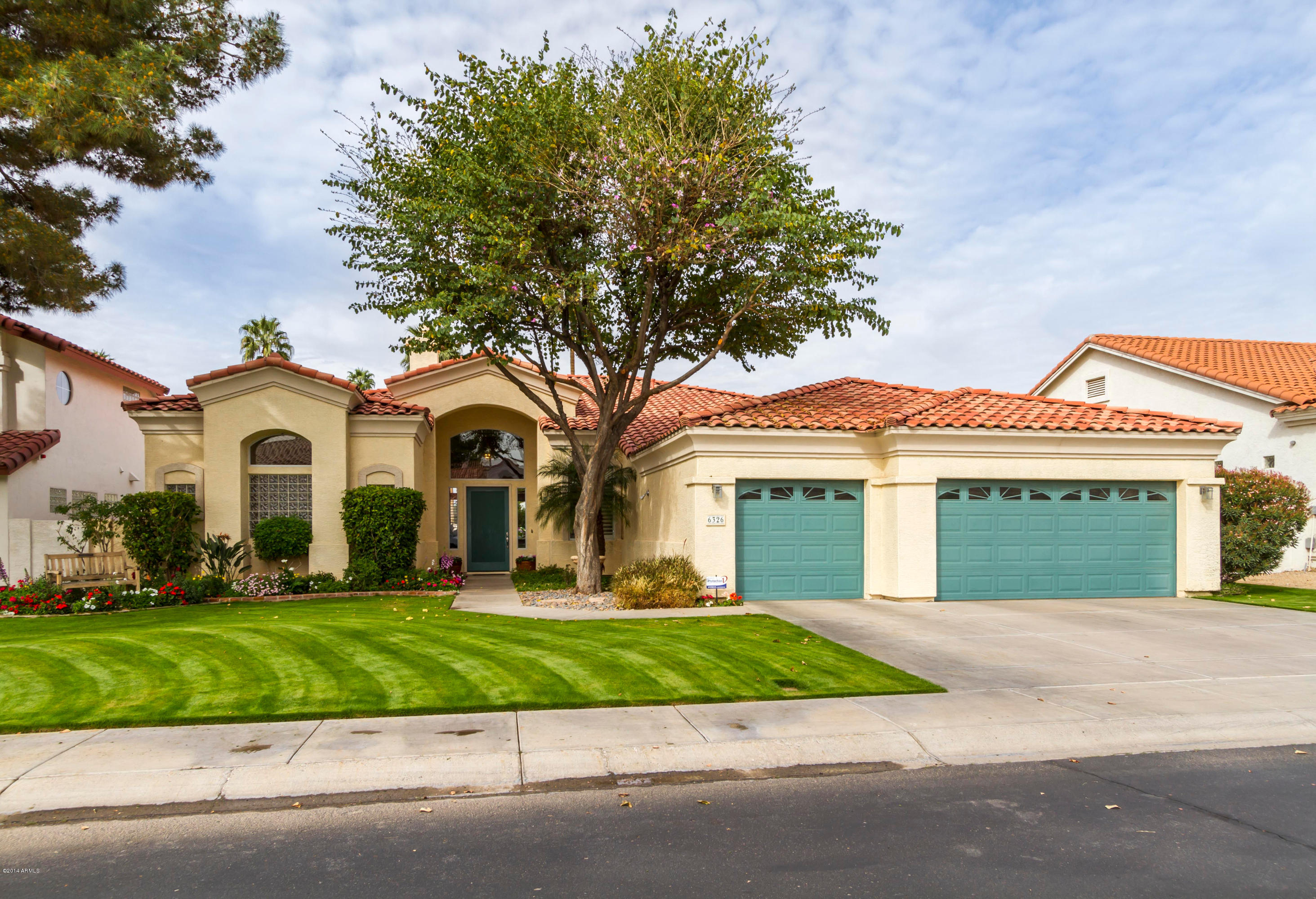 Photo 1 of 29 — 6326 N 4TH Drive, Phoenix, AZ 85013