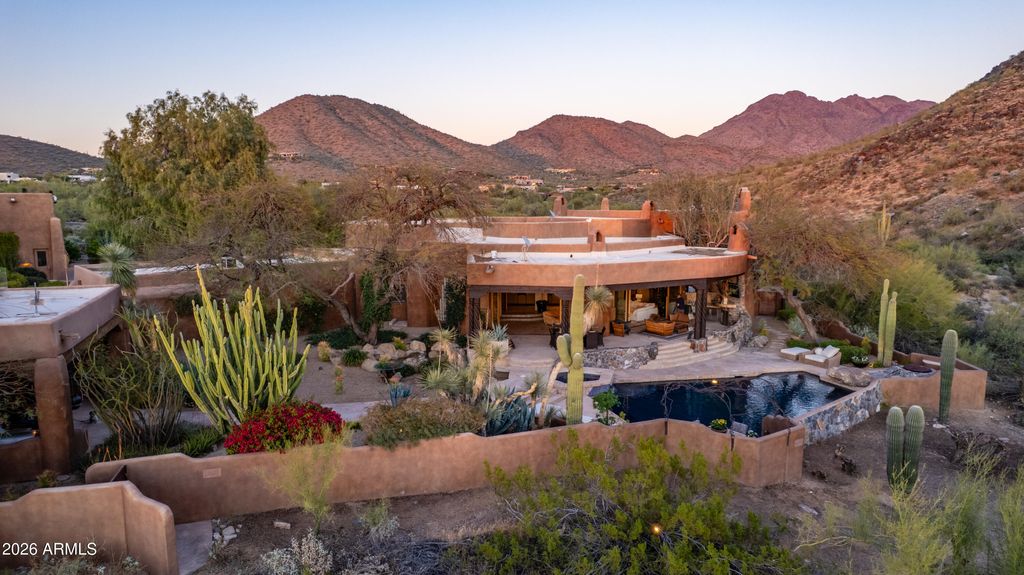 Photo of 22222 N Via Ventosa, Scottsdale, AZ 85255 (MLS # 7002745)