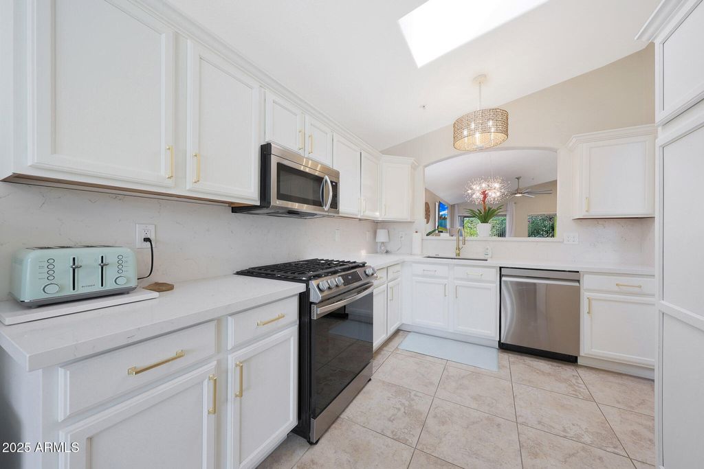 Photo of 10392 E Penstamin Drive, Scottsdale, AZ 85255 (MLS # 7002330)