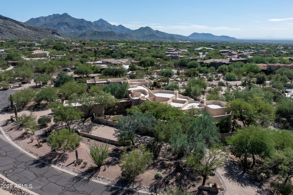 Photo of 9355 E Via Del Sol Drive, Scottsdale, AZ 85255 (MLS # 6932743)