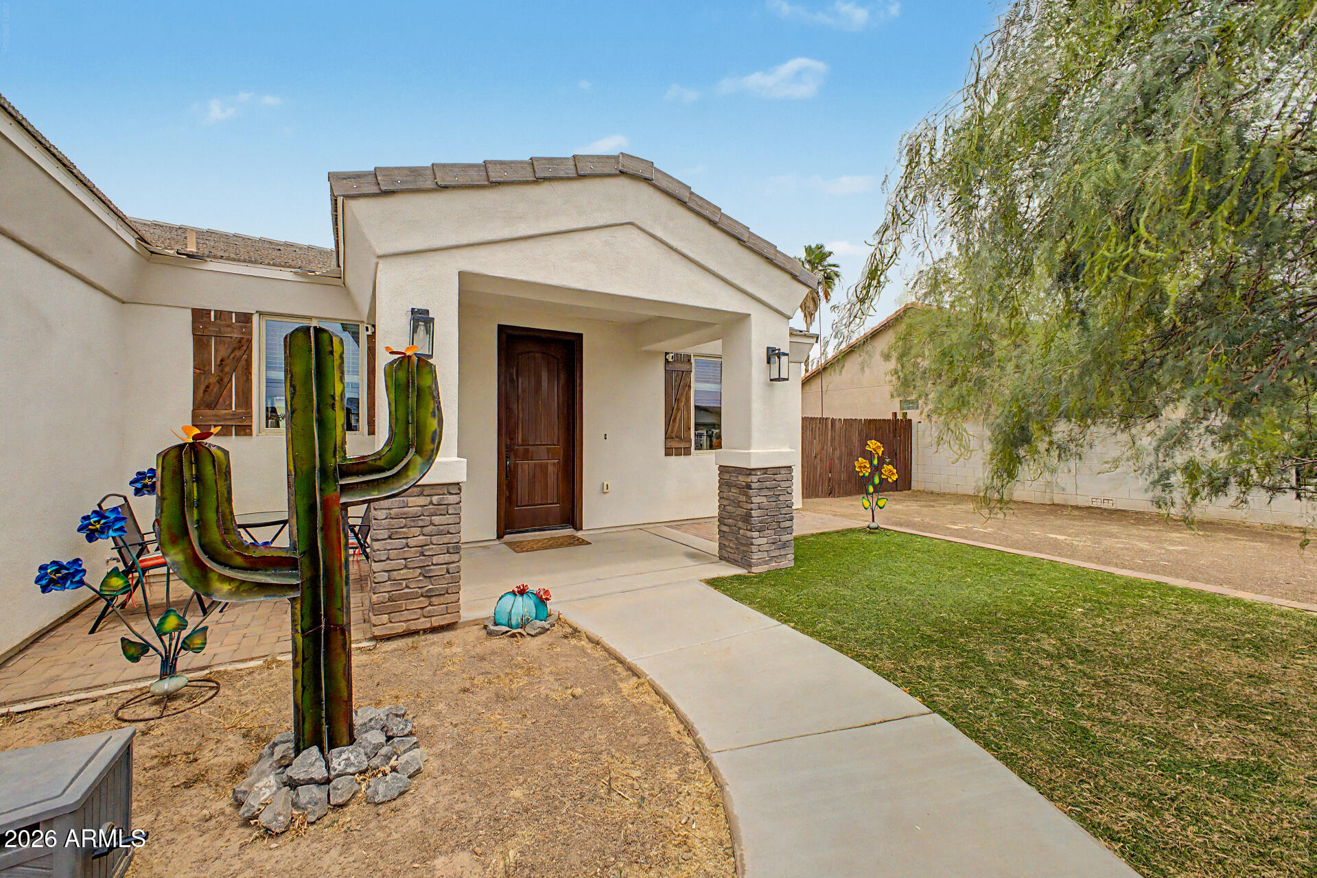 5494 E SANTA CLARA Drive