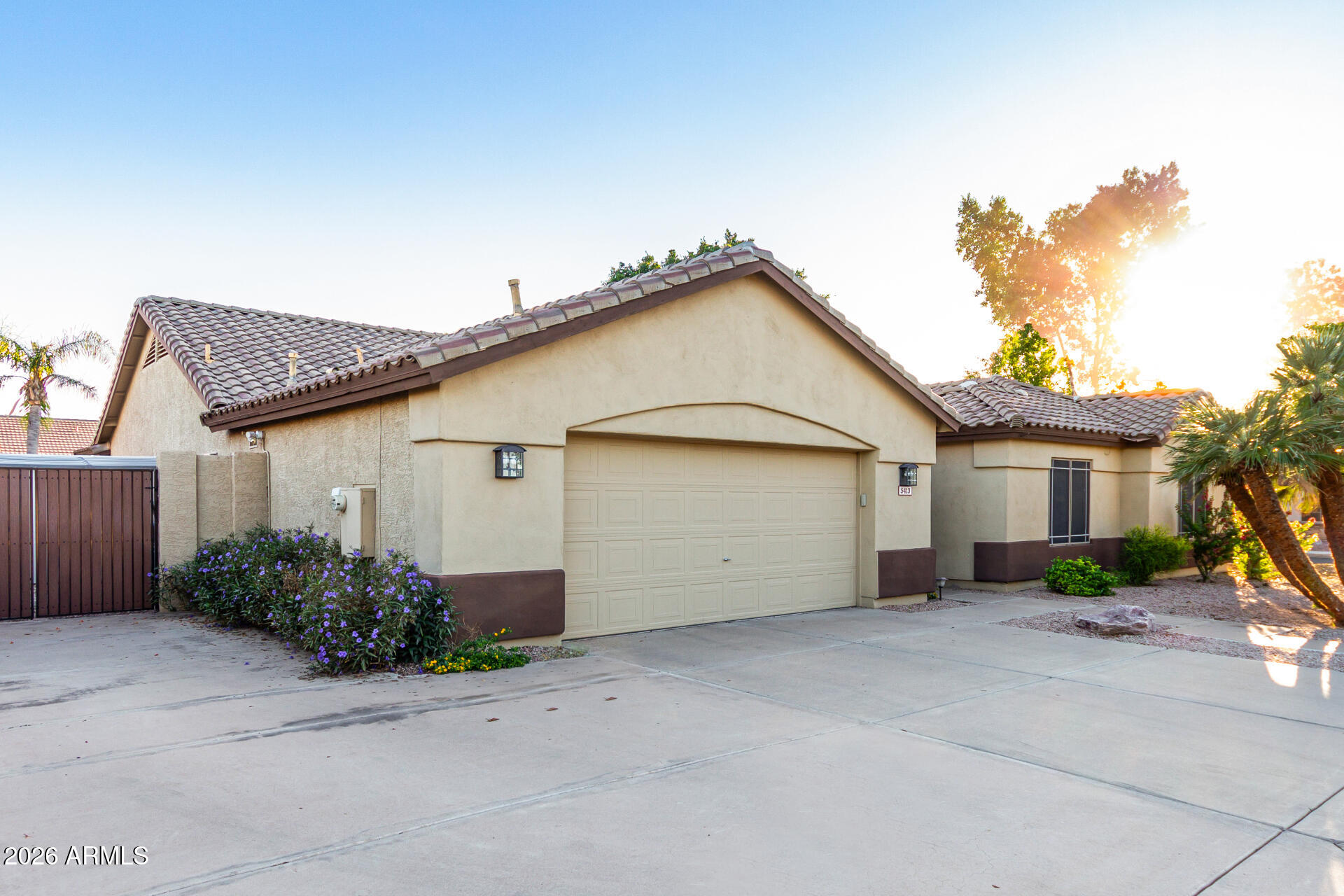 5413 E GARNET Avenue