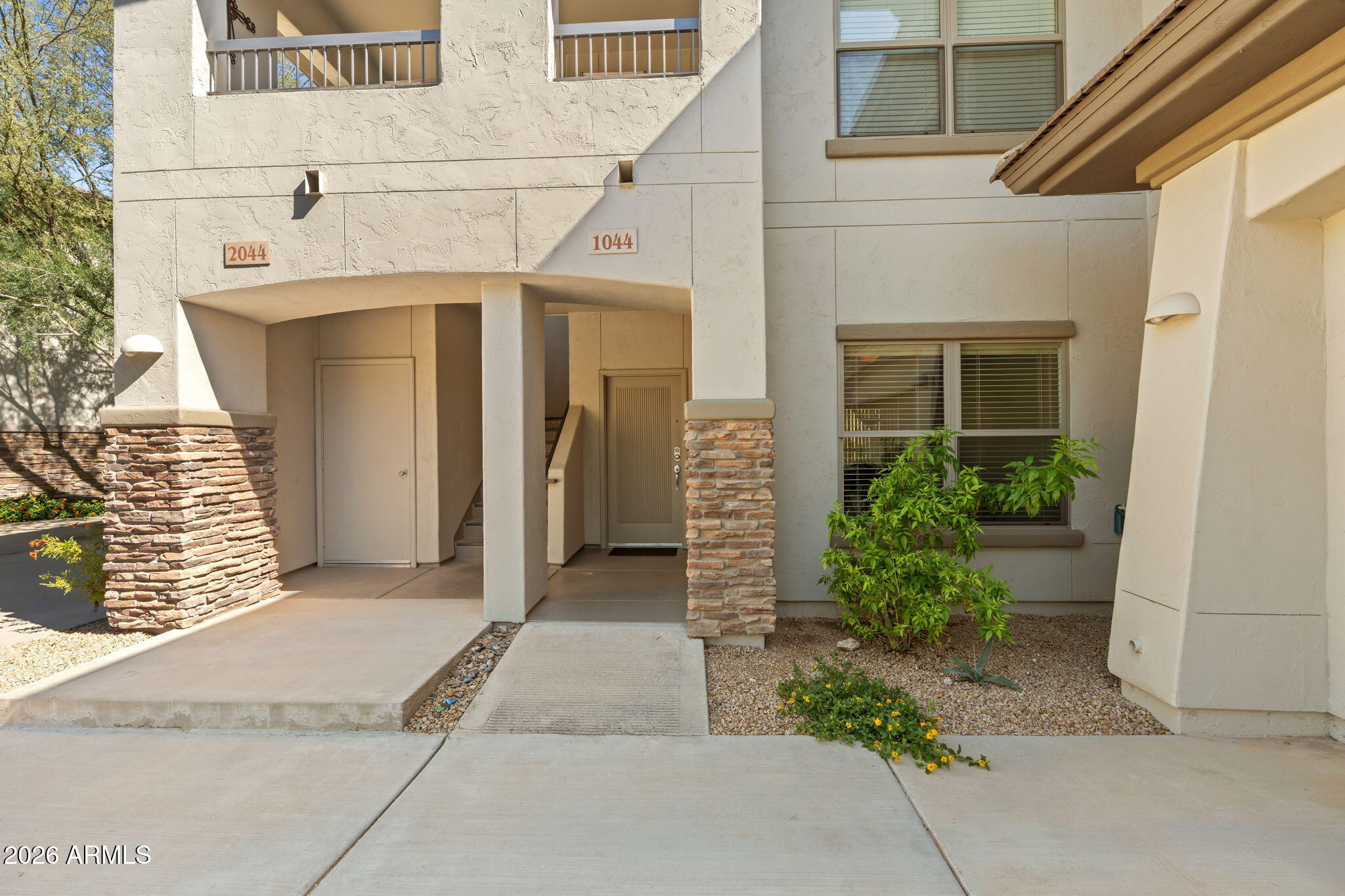 33550 N DOVE LAKES Drive 1044