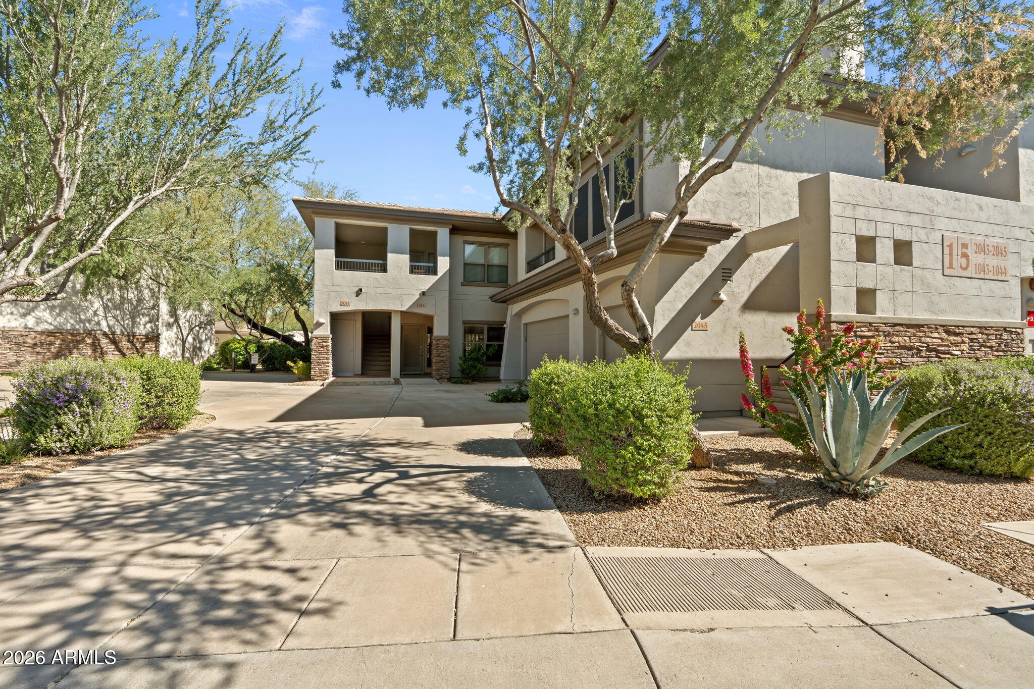 33550 N DOVE LAKES Drive 1044