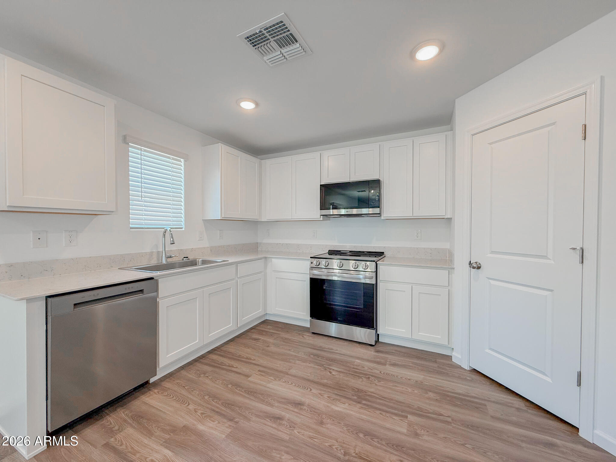 239 W SONORAN VISTA Circle