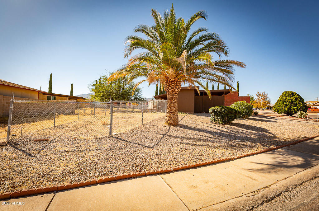 VERDE MEADOWS - Residential
