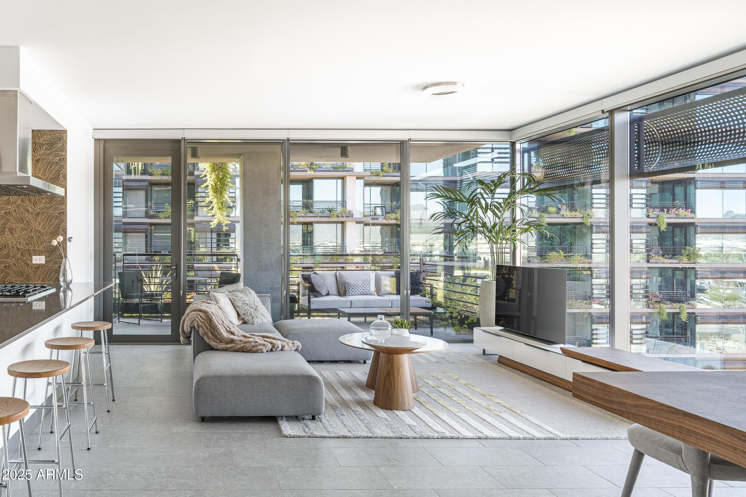 7180 E Kierland Boulevard Apt 707