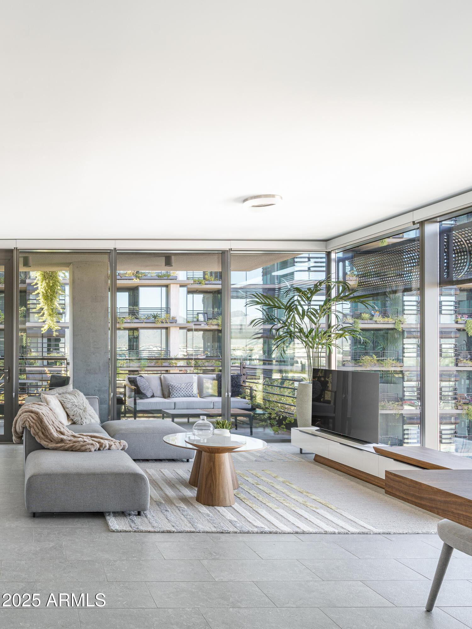 7180 E Kierland Boulevard Apt 707