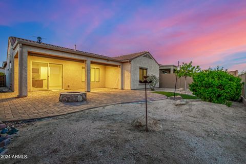 A home in Cave Creek