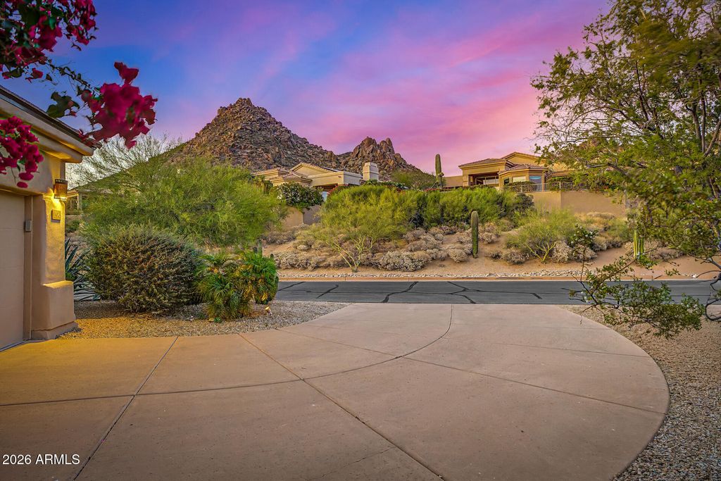 Photo of 11075 E Desert Vista Drive, Scottsdale, AZ 85255 (MLS # 7028628)