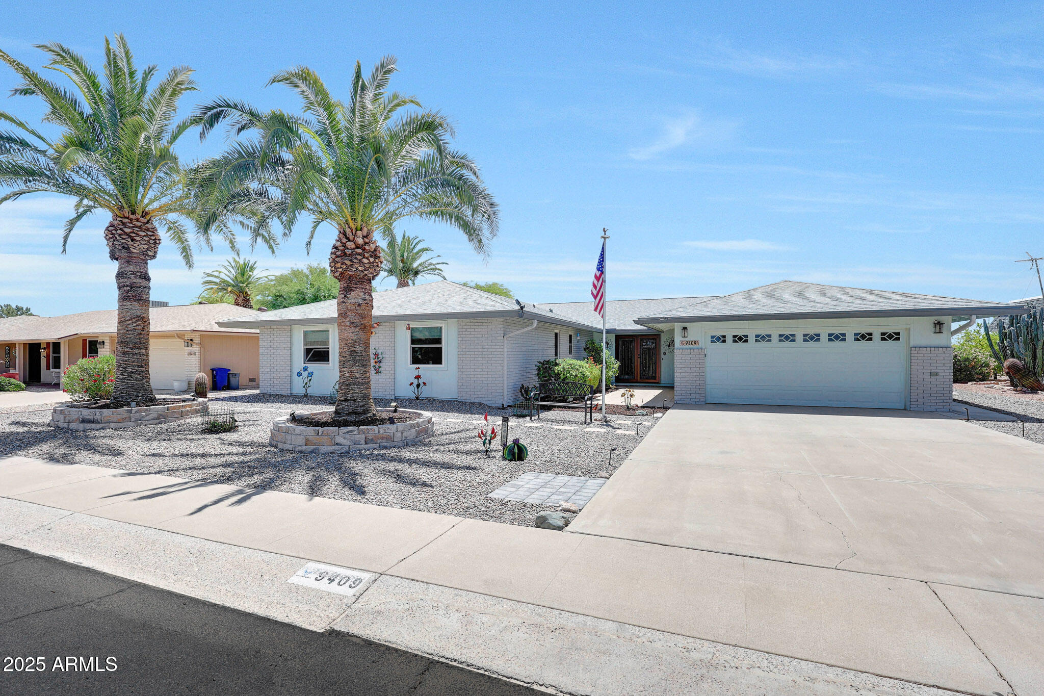 9409 W RAINTREE Drive
