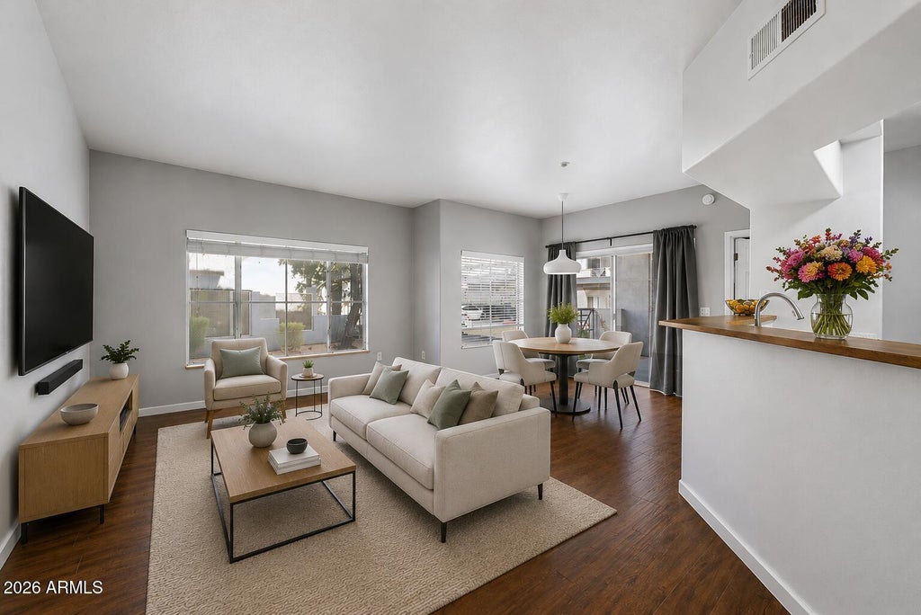 Photo of 600 W Grove Parkway #1009, Tempe, AZ 85283 (MLS # 7070850)