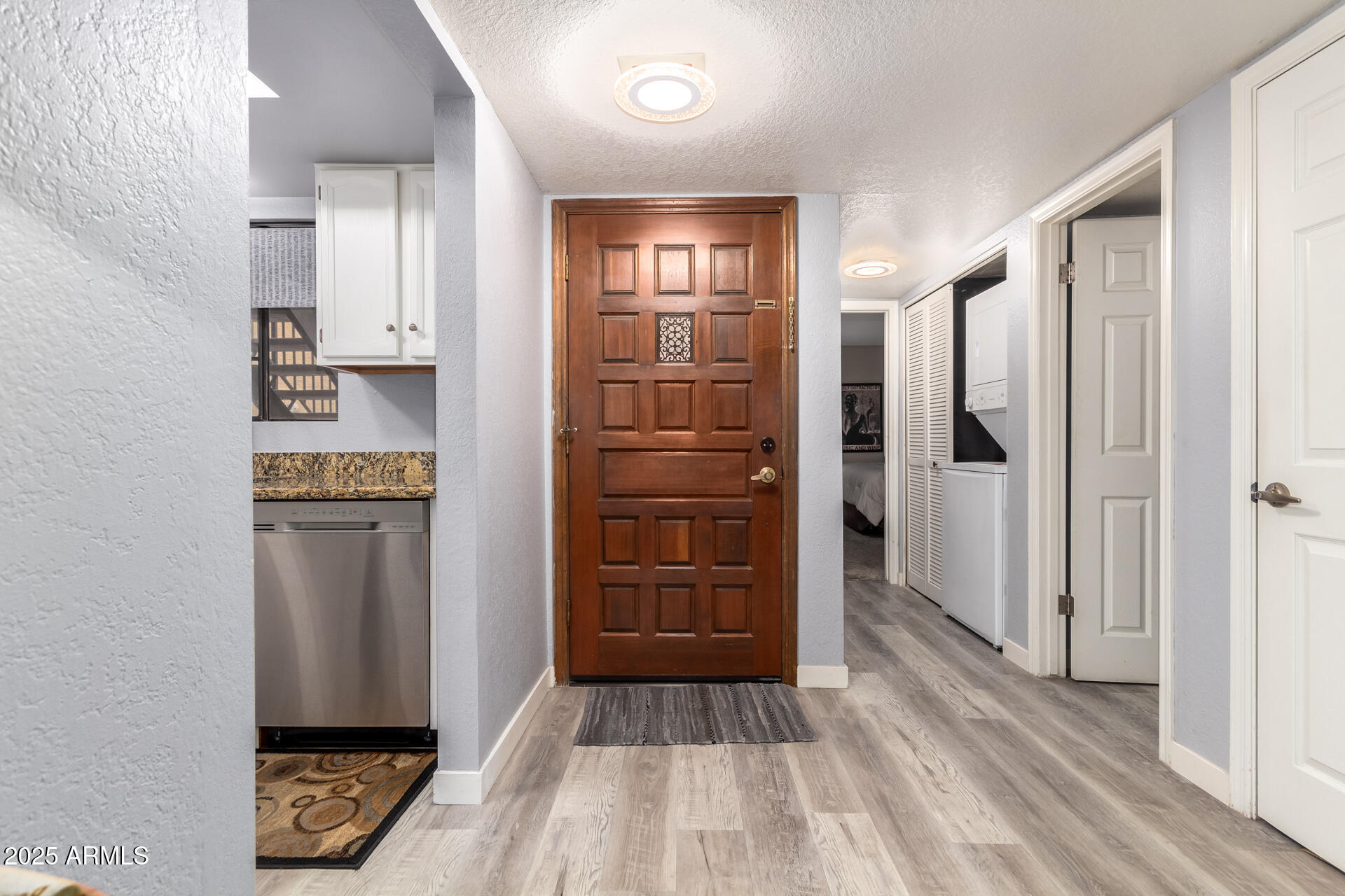 8302 N 21ST Drive L102