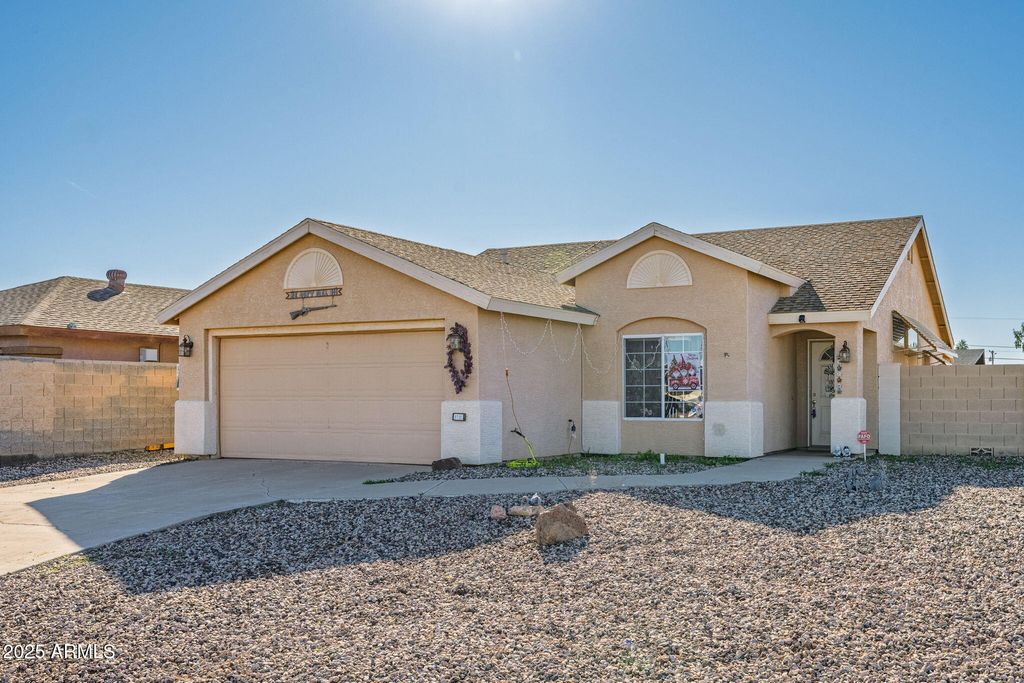 Photo of 8735 W Pineveta Drive W, Arizona City, AZ 85123 (MLS # 6952994)