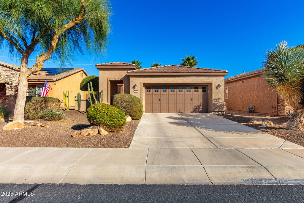 Photo of 12364 W Rosewood Lane, Peoria, AZ 85383 (MLS # 6927636)