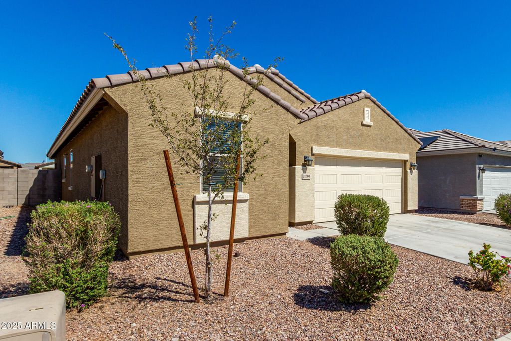 Photo of 21560 W Sonora Street, Buckeye, AZ 85326 (MLS # 6923866)