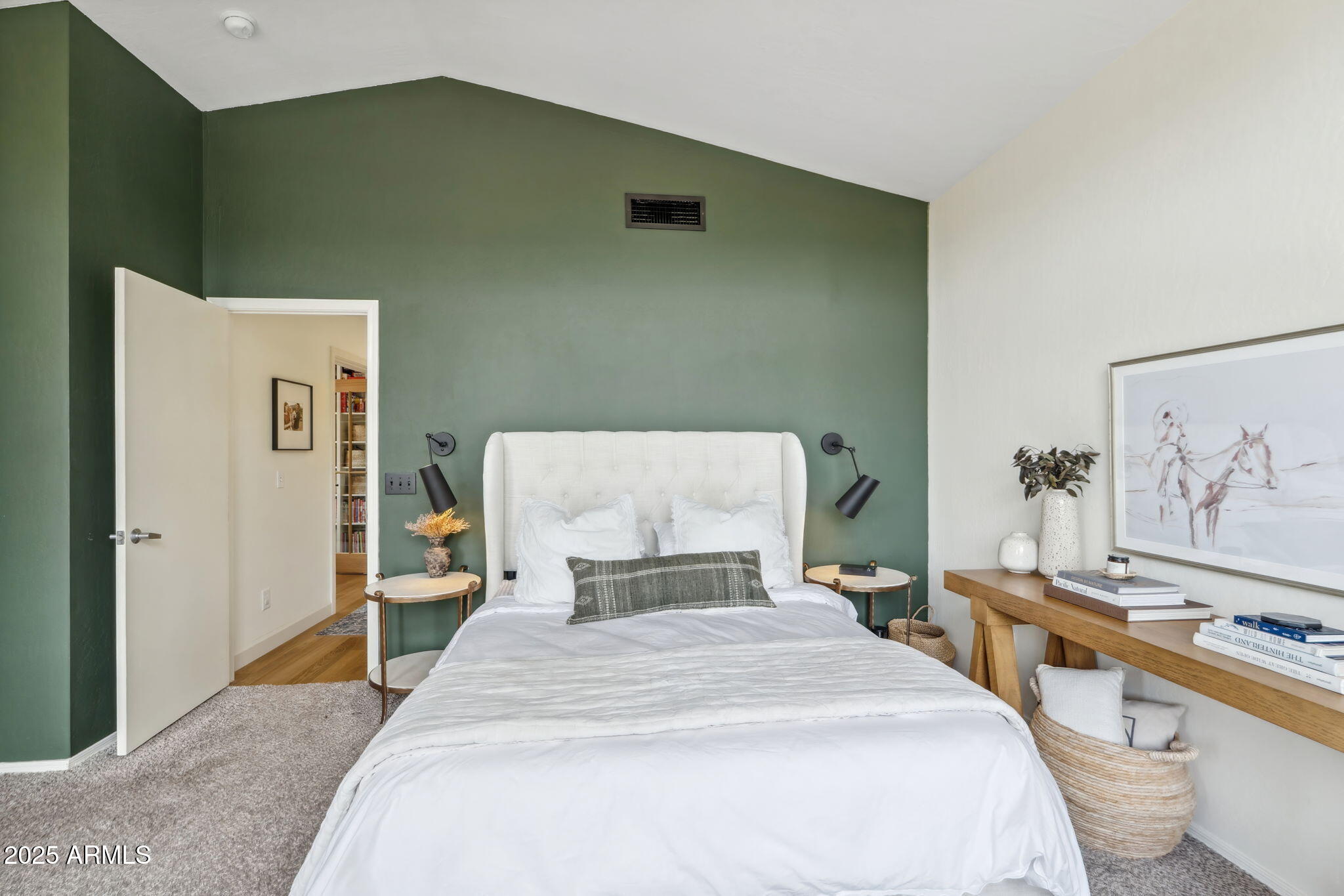 Cave Creek, Arizona 85331, United States, 4 Bedrooms Bedrooms, ,3 BathroomsBathrooms,Residential,Pending,130217