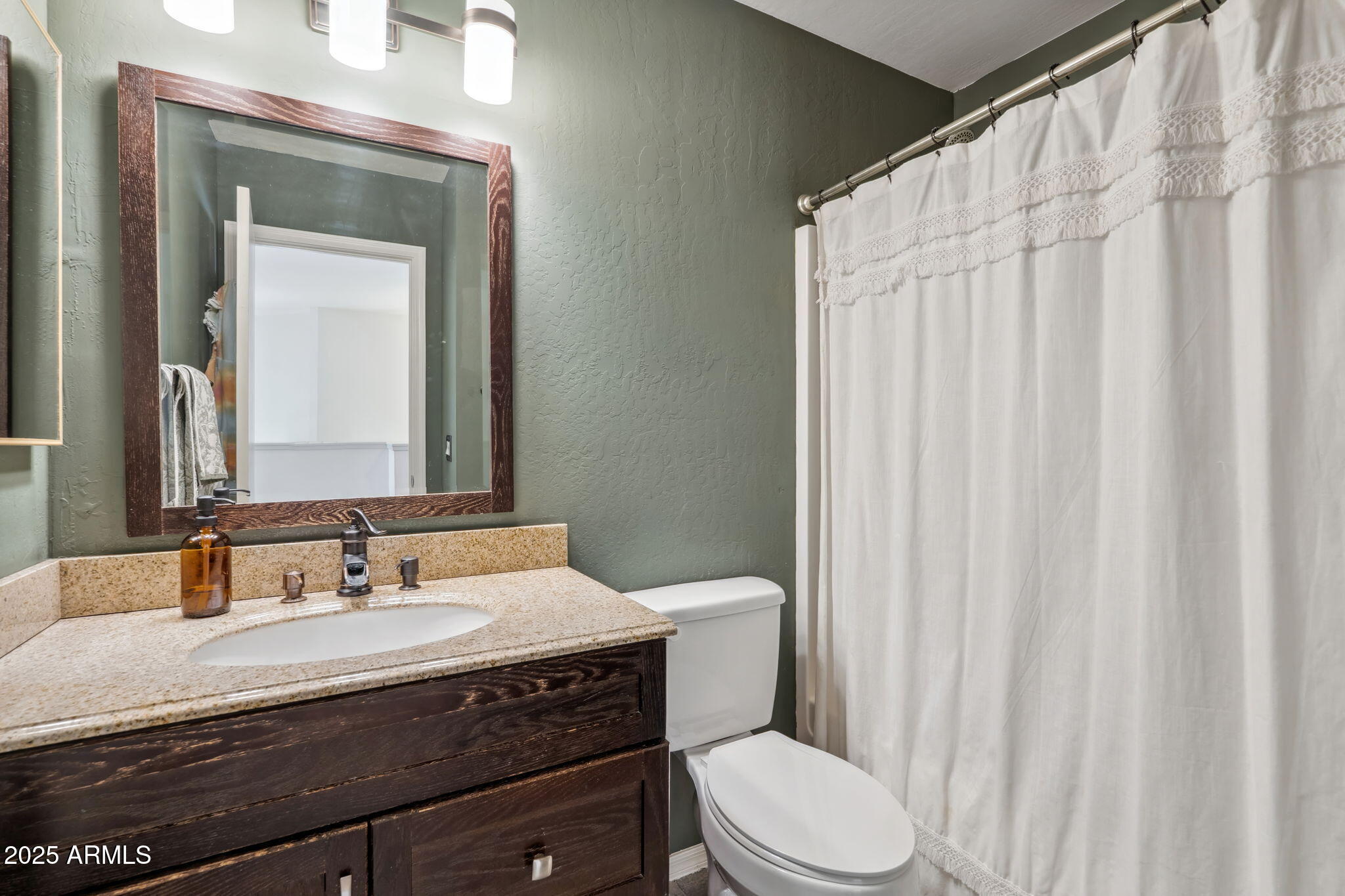 Cave Creek, Arizona 85331, United States, 4 Bedrooms Bedrooms, ,3 BathroomsBathrooms,Residential,Pending,130217