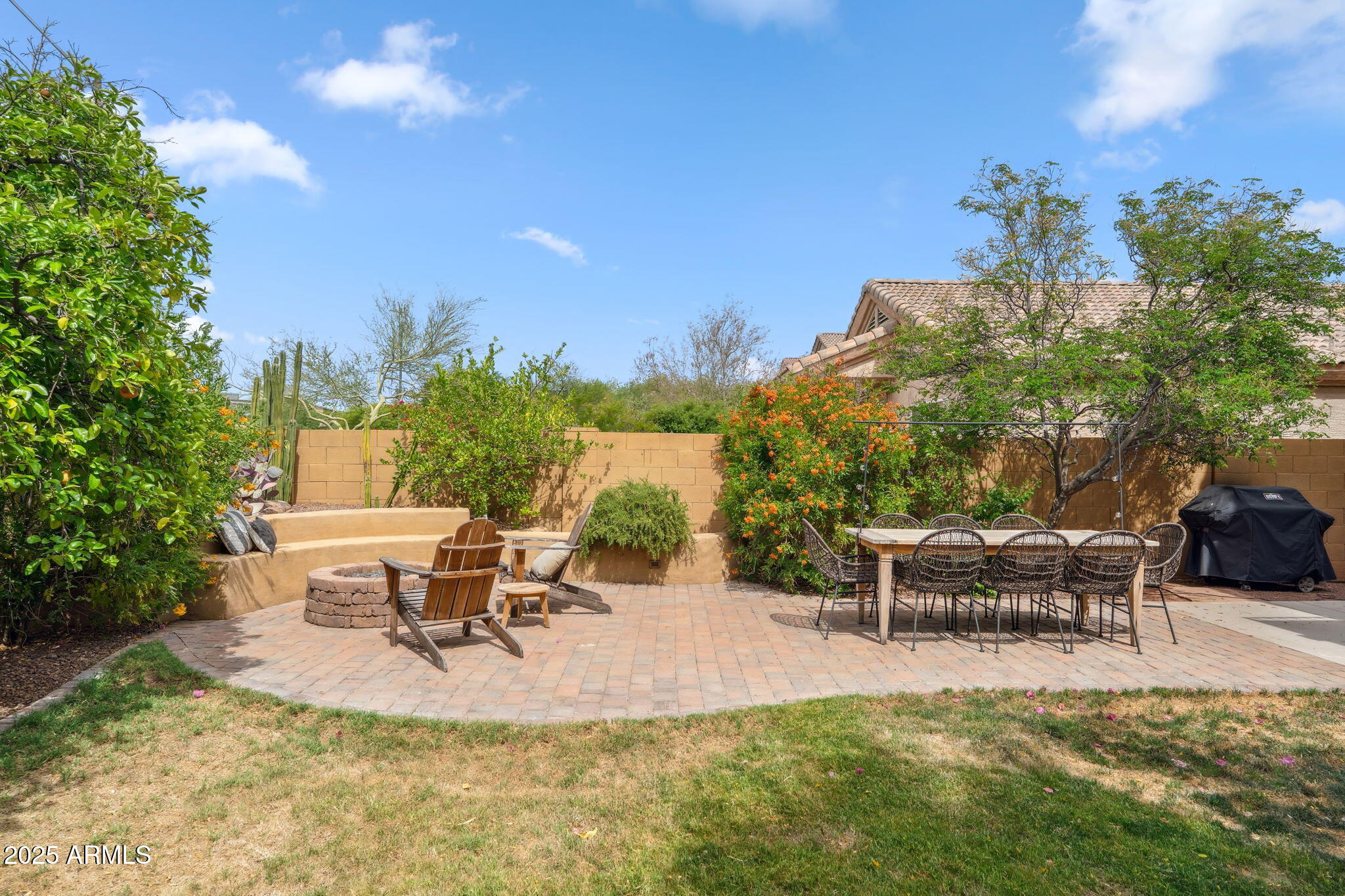 Cave Creek, Arizona 85331, United States, 4 Bedrooms Bedrooms, ,3 BathroomsBathrooms,Residential,Pending,130217