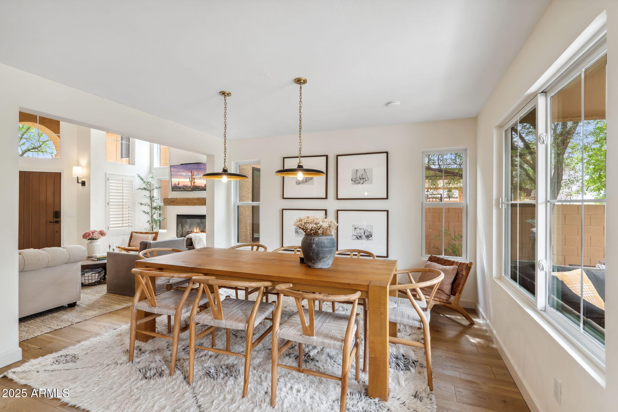 Cave Creek, Arizona 85331, United States, 4 Bedrooms Bedrooms, ,3 BathroomsBathrooms,Residential,Pending,130217