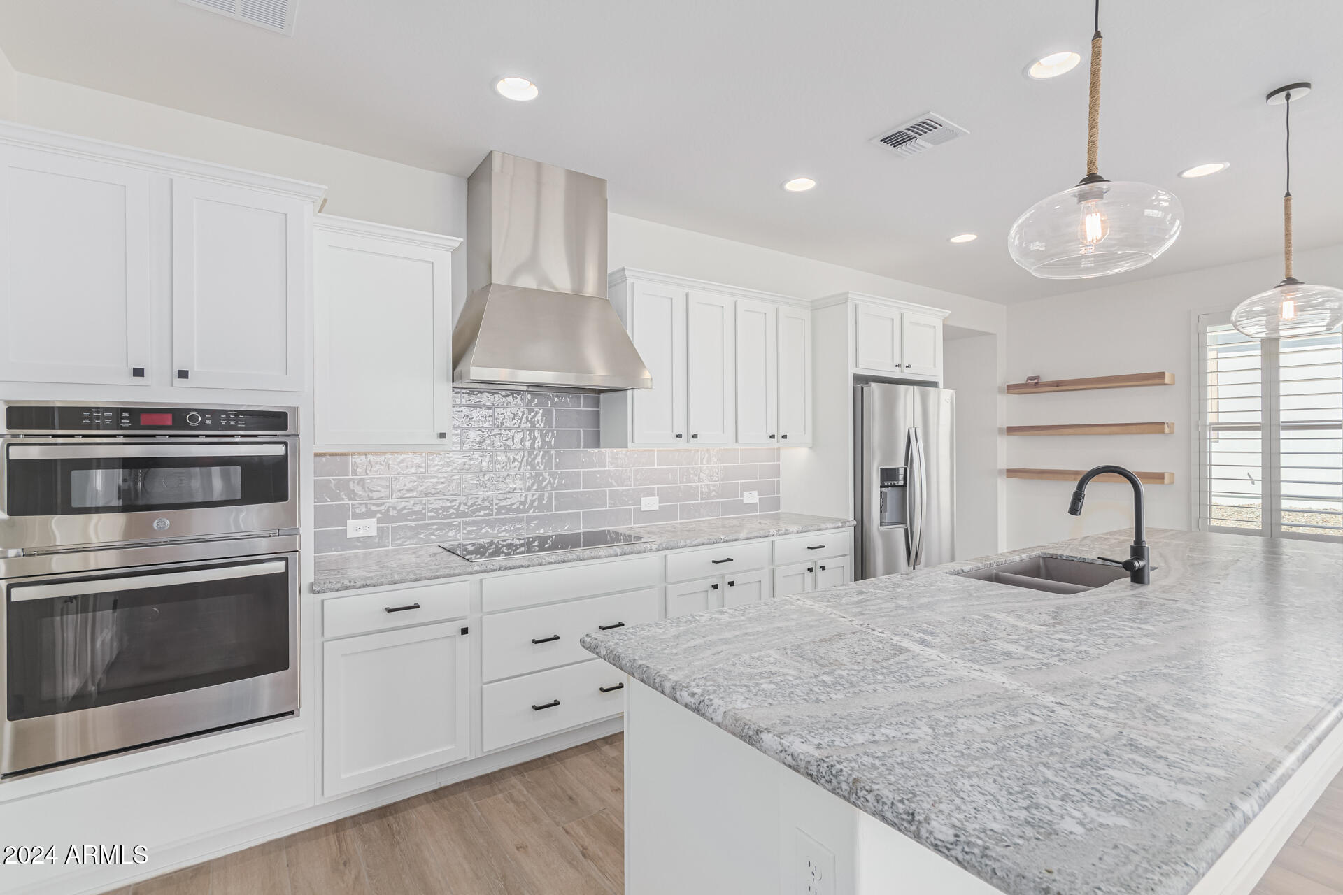 4122 DESERT MOON Drive