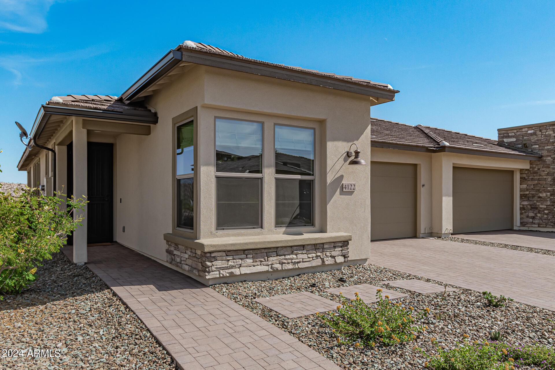 4122 DESERT MOON Drive