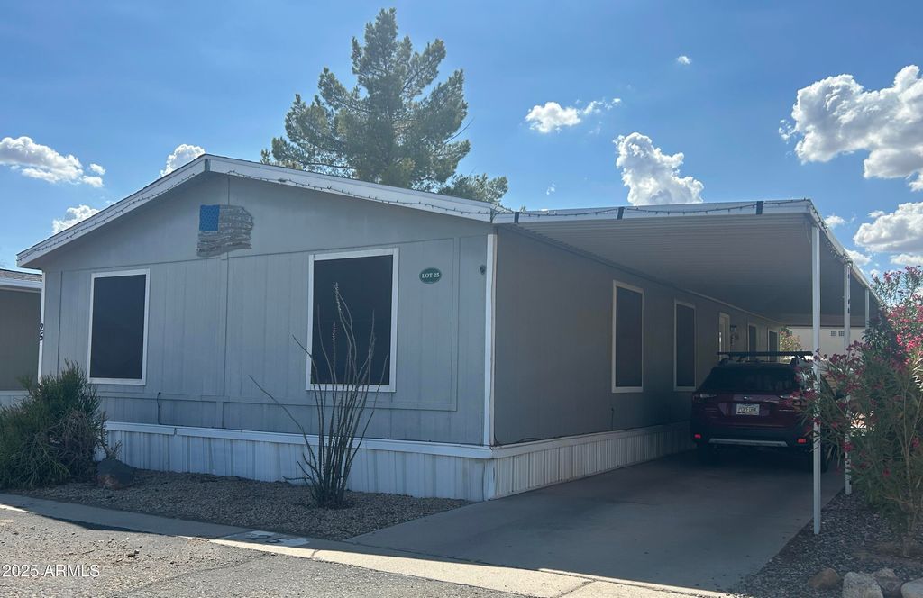 Photo of 12721 W Greenway Road #25, El Mirage, AZ 85335 (MLS # 6916523)