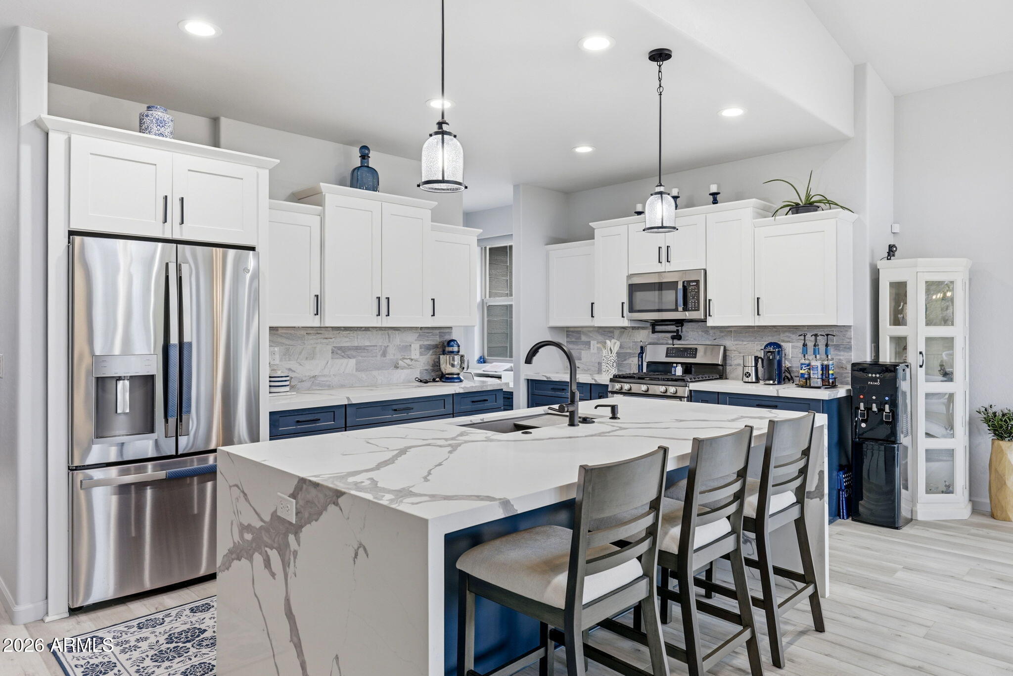 3401 N Eagles Creek Drive