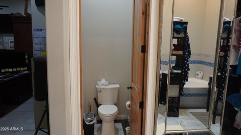 listing image 102