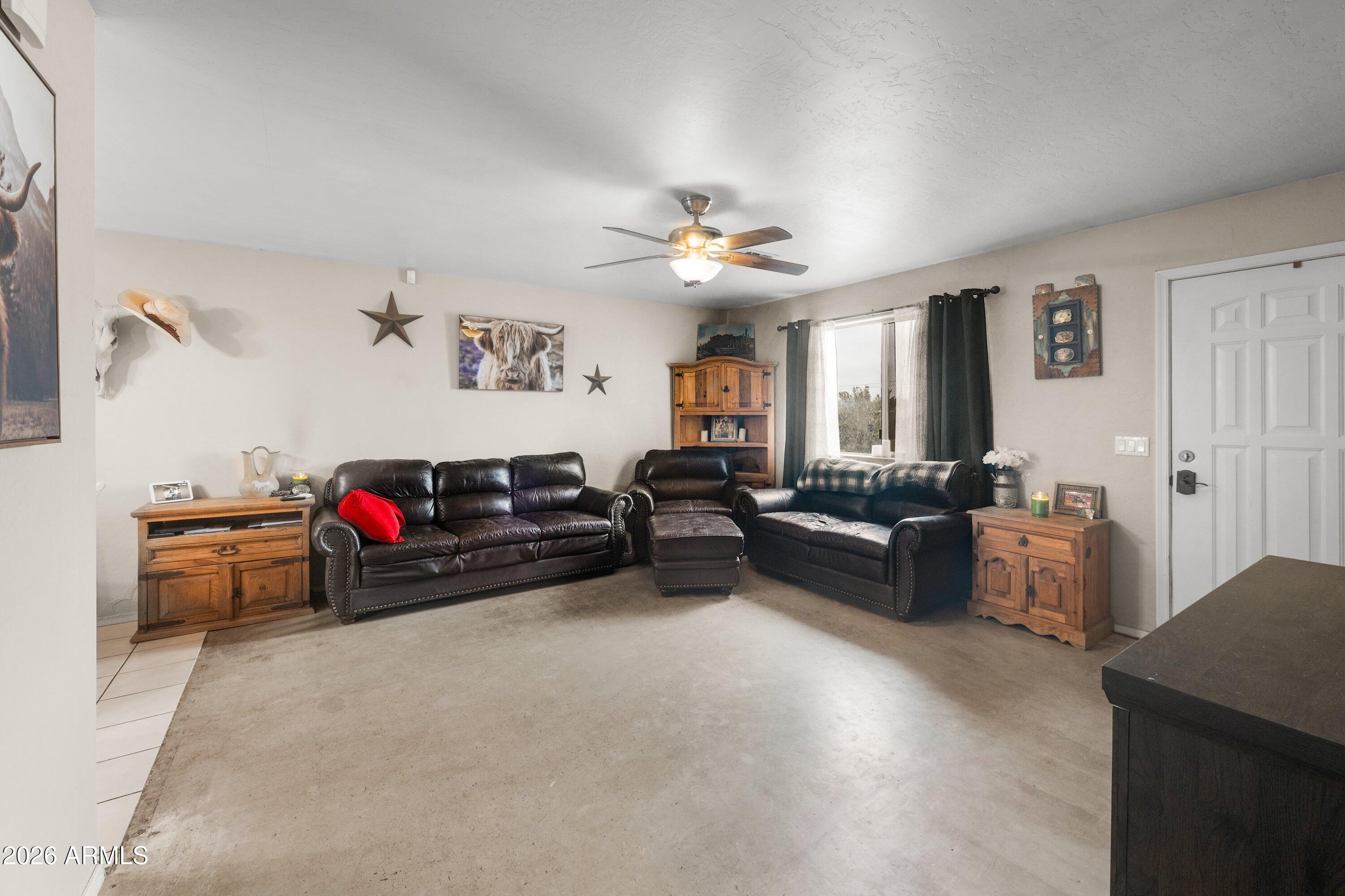 6457 E FOX HOLLOW Lane