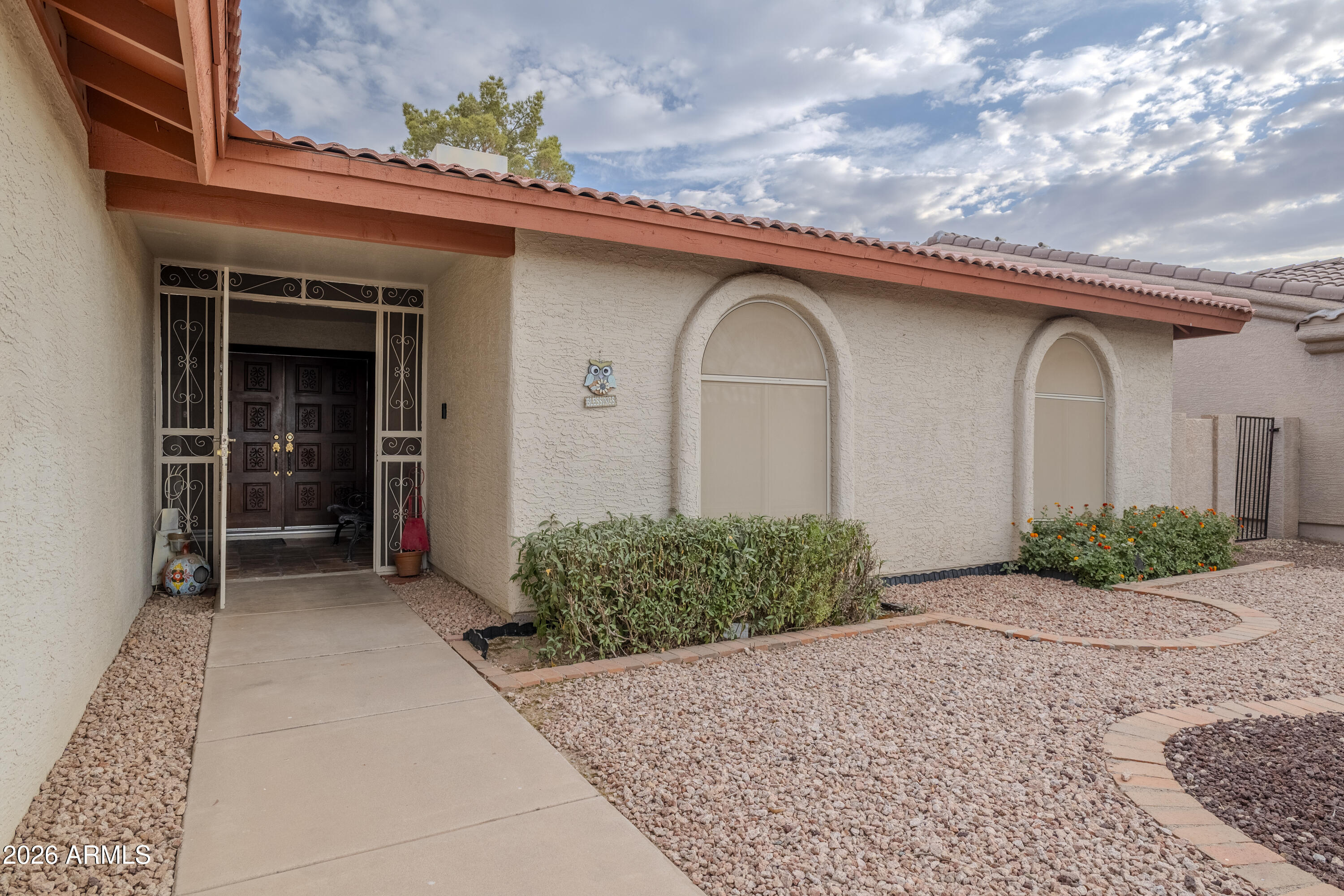 10233 E Navajo Place