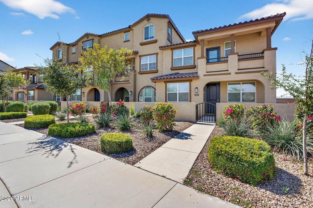 Photo of 1255 N Arizona Avenue #1354, Chandler, AZ 85225 (MLS # 6993869)